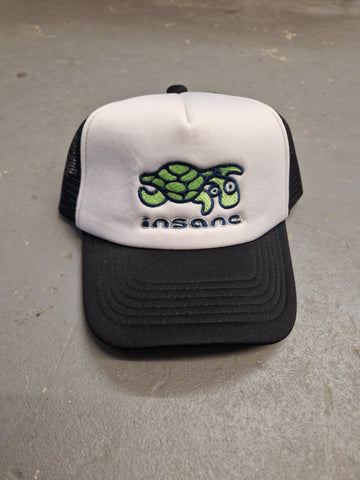 INSANE SKATEBOARDS: Turtle Trucker Hat (Black)